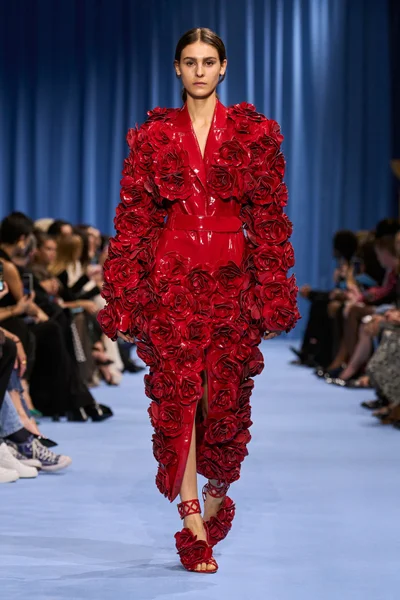 Look 17